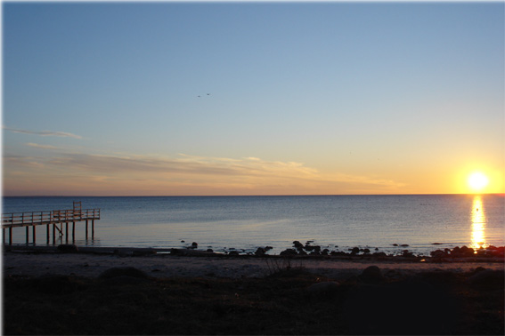 Stranden ett stenkast härifrån